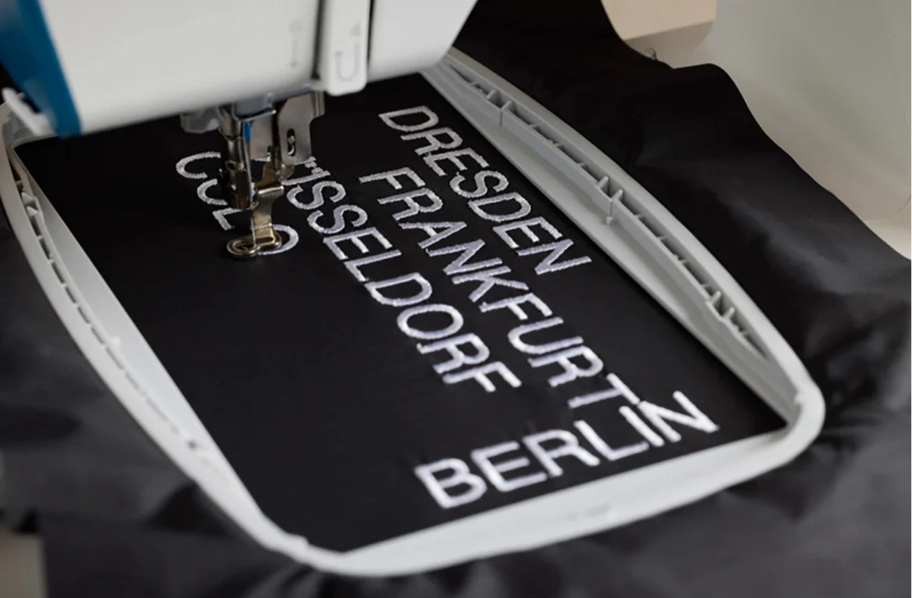 Herbstneuheit 2024 die PFAFF CREATIVE EXPECT 350 - Stick- und Nähmaschine